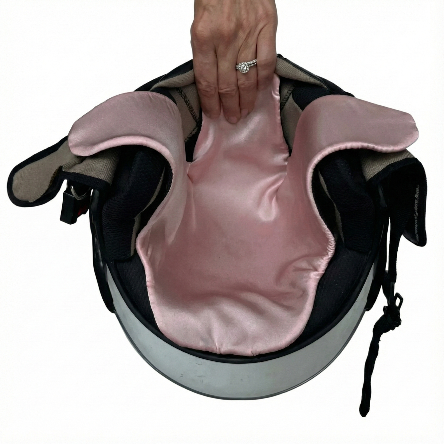 Protector de Seda para Casco 💆‍♀️- ✨SilkRide™ 🏍️ ¡Cuida tu cabello y lo mantiene siempre limpio! 🔥Oferta 2X1🔥